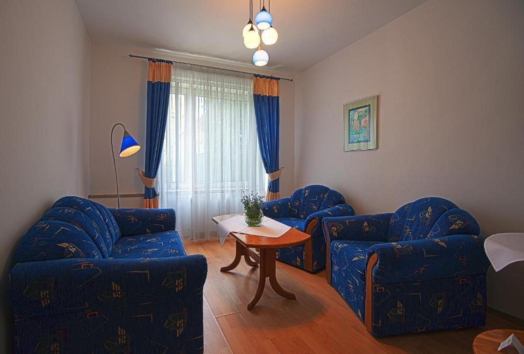 Hotel Monttis Sucha Beskidzka Rum bild